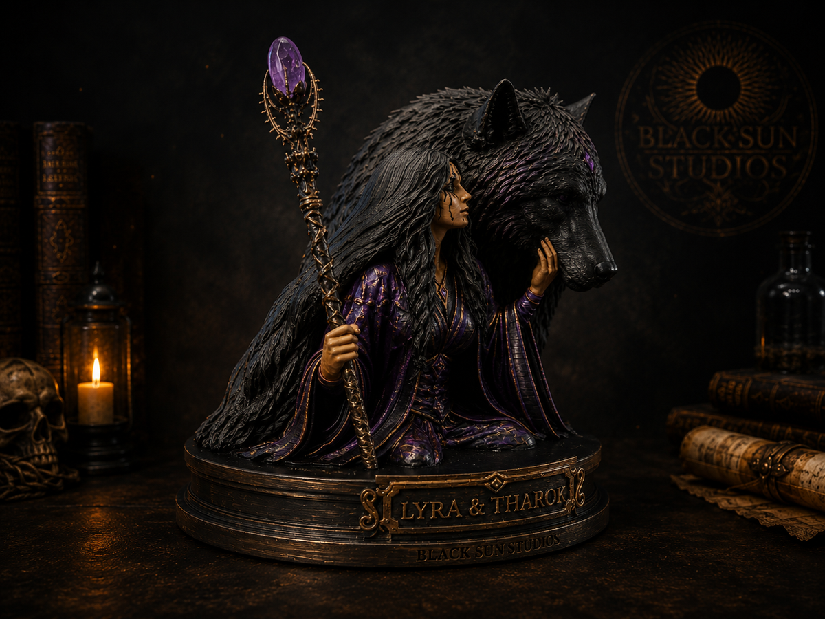Lyra & The Beast Bust | Black Sun Chronicles Collectible